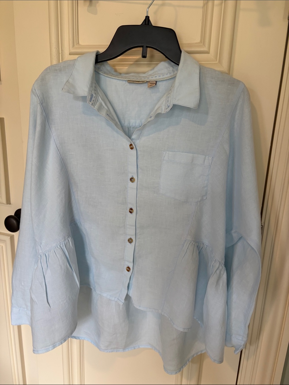 Holding horses Light Blue Women's linen Button-Front Ruffle Hem Top